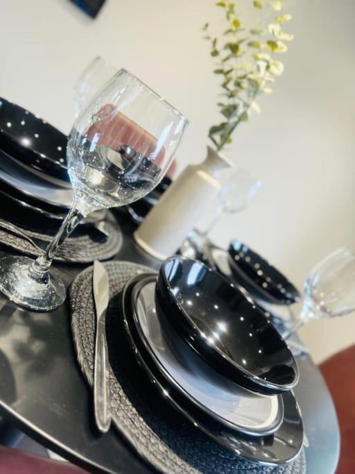99 Apartment, Trendy Location * Londra