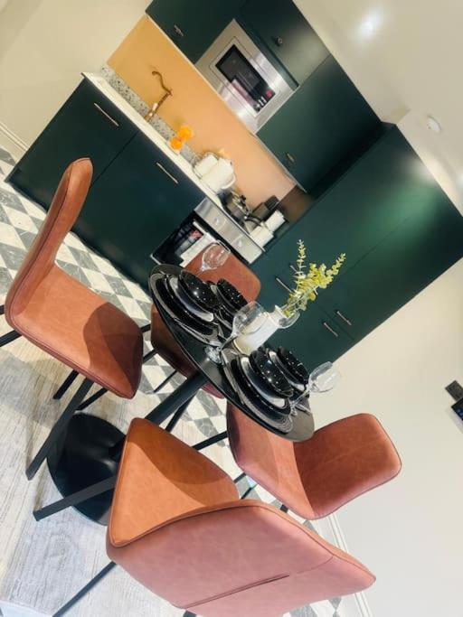 99 Apartment, Trendy Location Apartament *