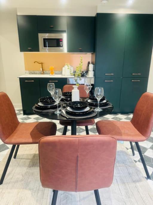 99 Apartment, Trendy Location Apartament