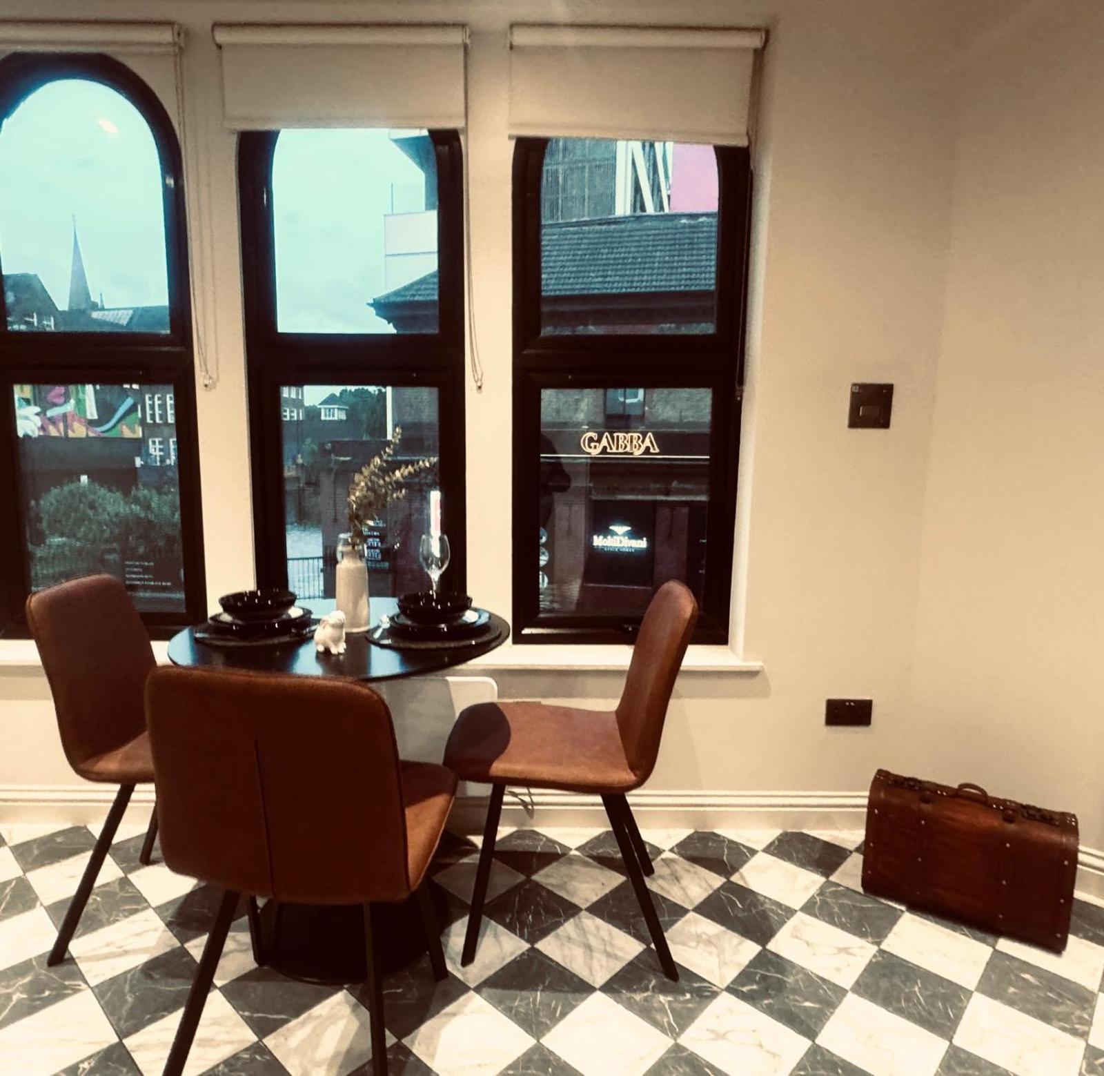 99 Apartment, Trendy Location Apartament *